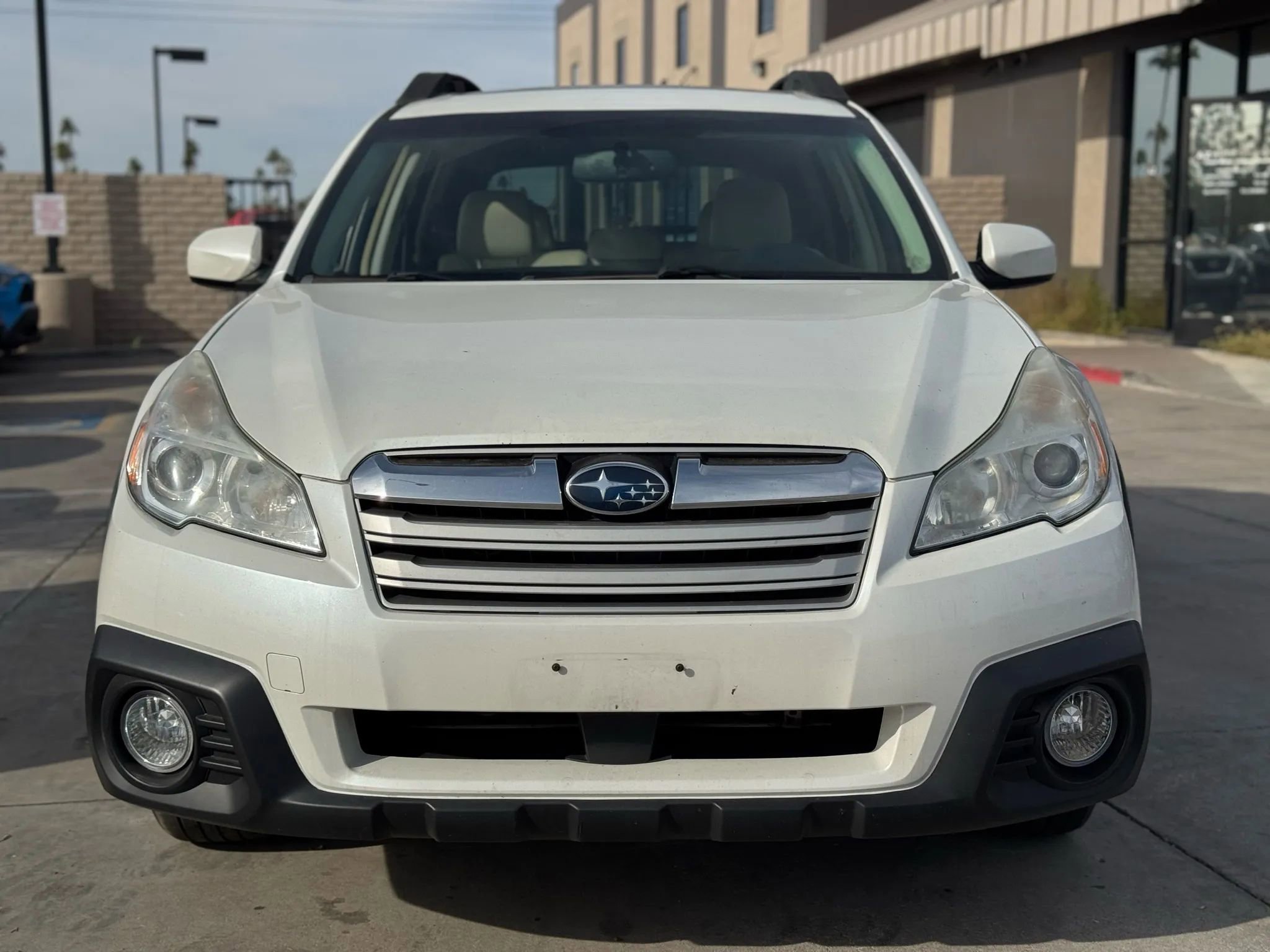 Used 2013 Subaru Outback 2.5i Limited w/ Moonroof Pkg image 3