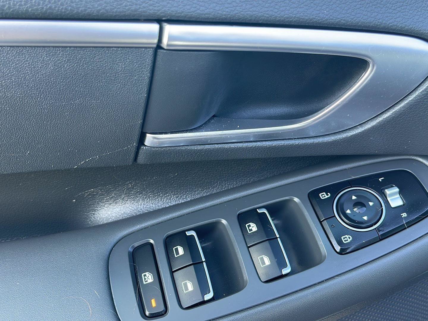 Used 2022 Hyundai Sonata SE FWD image 17