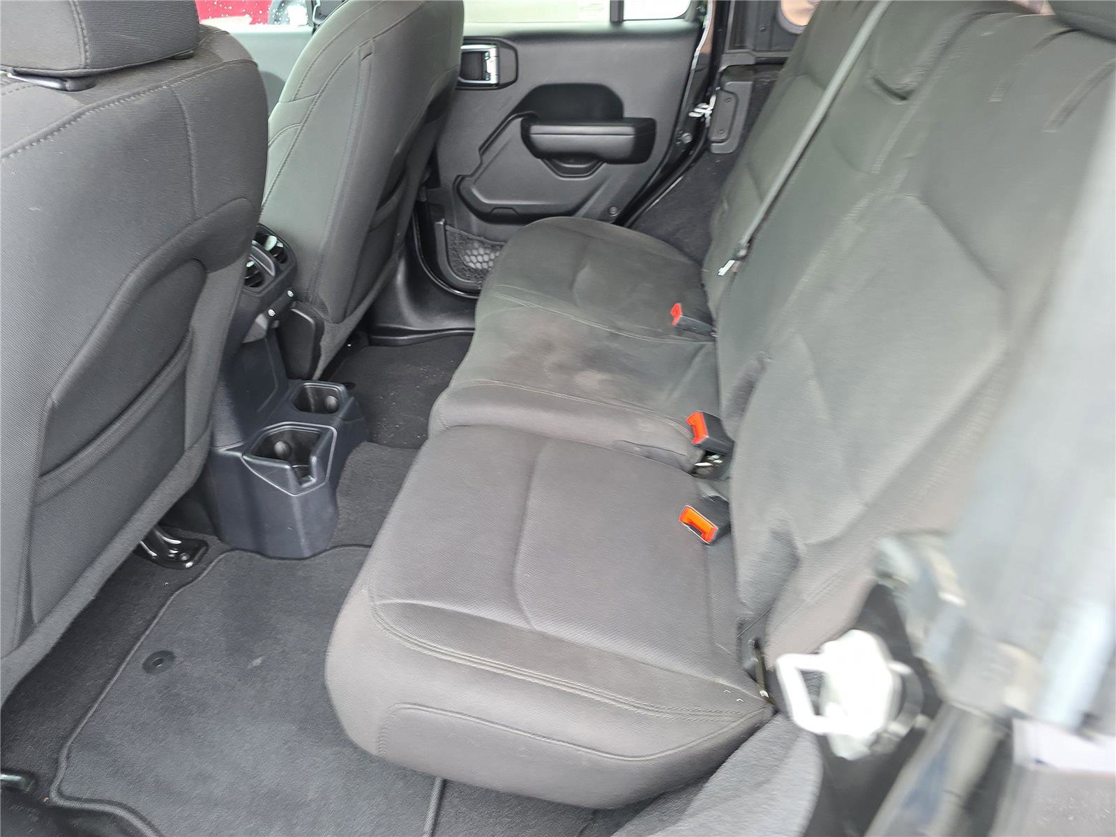 Used 2021 Jeep Wrangler Unlimited Sport image 14