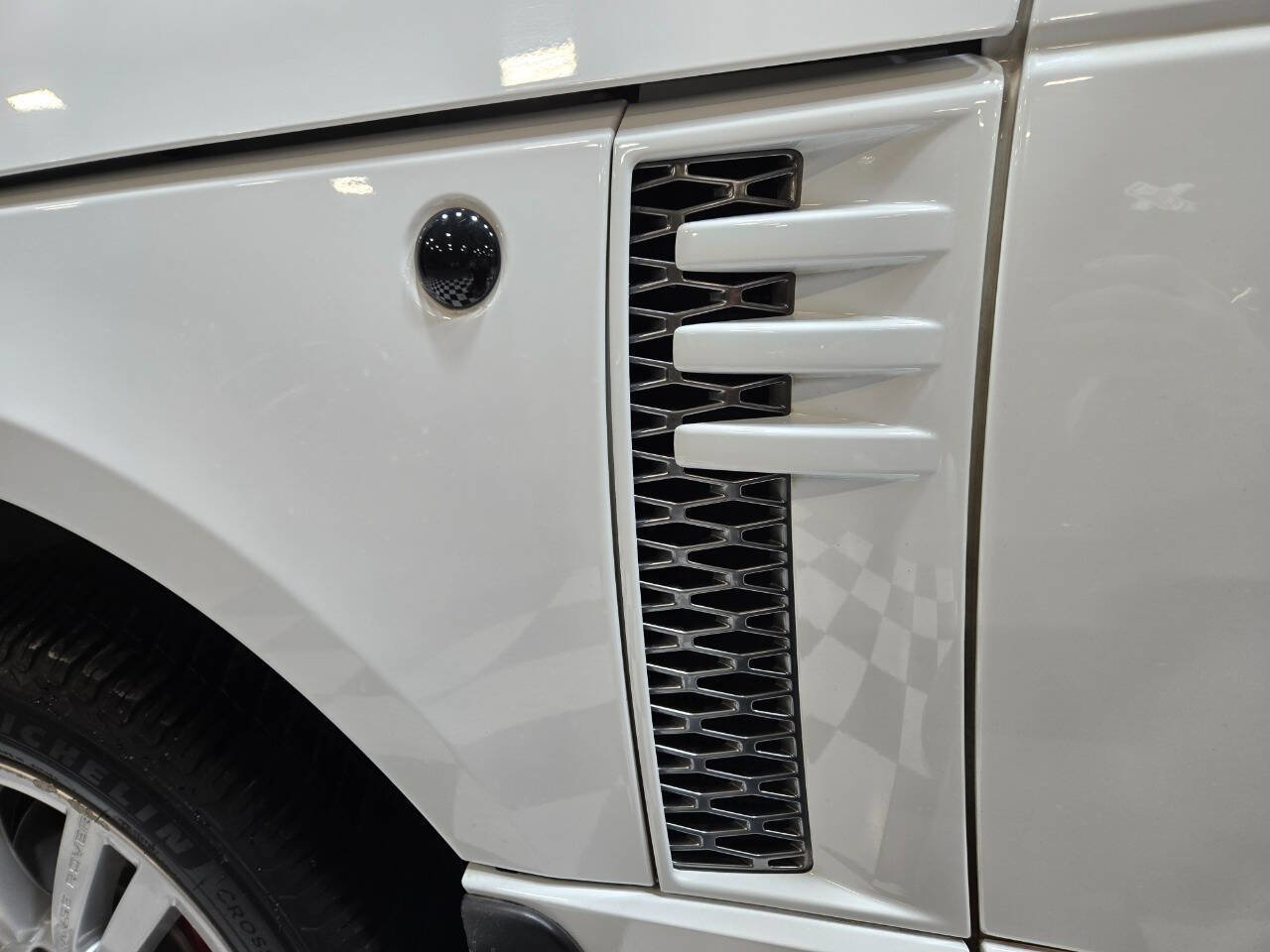 Used 2012 Land Rover Range Rover HSE LUX image 7