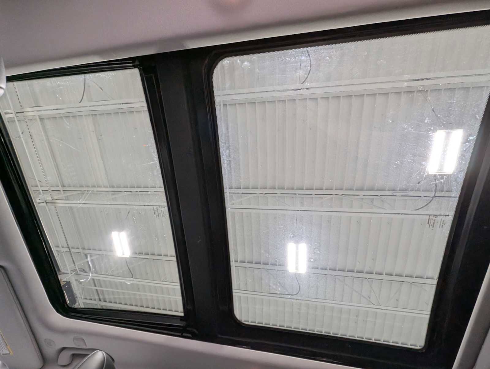 Used 2020 Jeep Cherokee Limited image 16