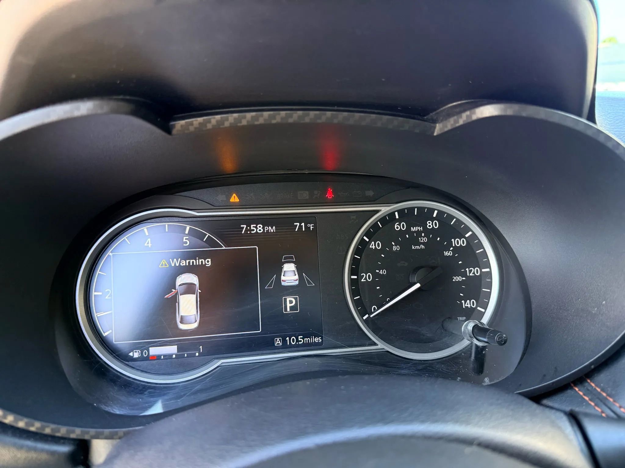 Used 2021 Nissan Versa SR w/ Convenience Package image 22