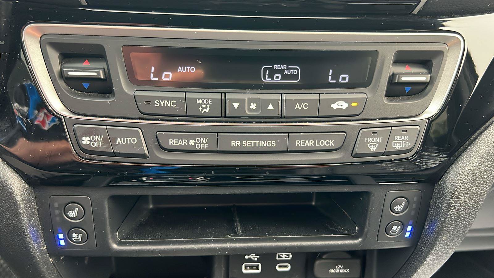 Used 2024 Honda Passport Black Edition image 27