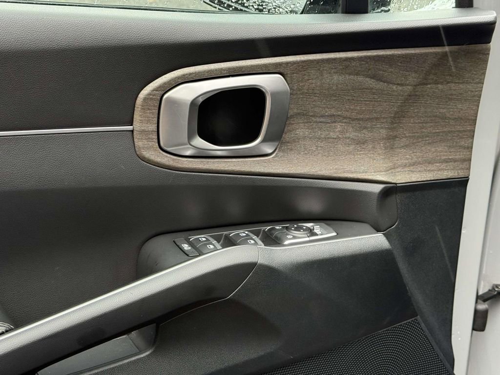 Used 2022 Kia Sorento X-Line EX image 25