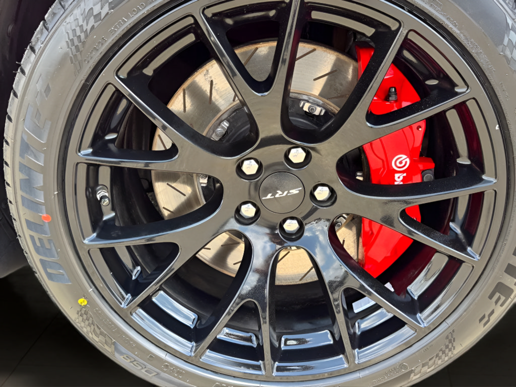 Used 2016 Dodge Challenger SRT Hellcat RWD image 36