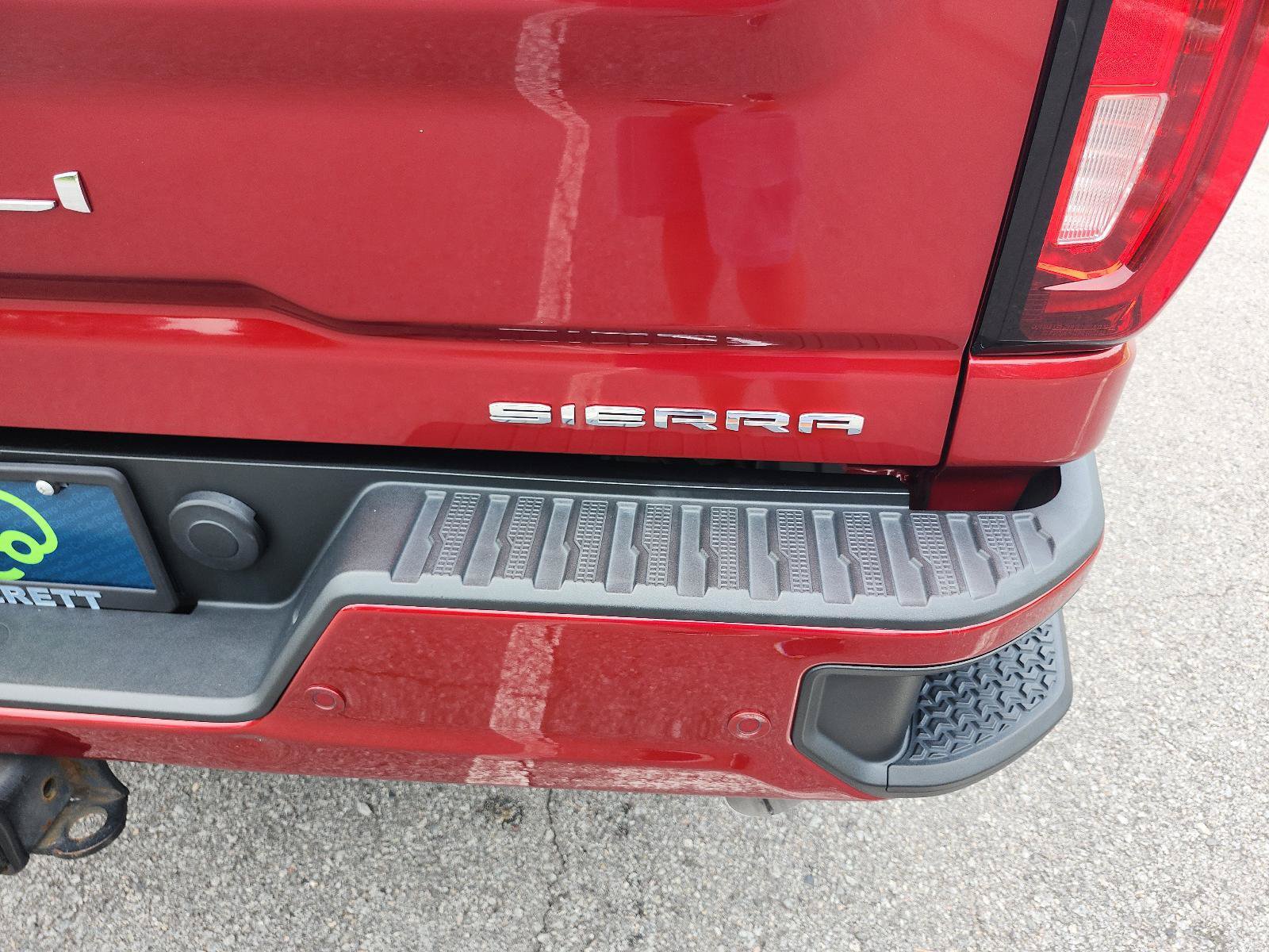 Certified 2022 GMC Sierra 2500 Denali w/ Denali Ultimate Package AWD/4WD image 5