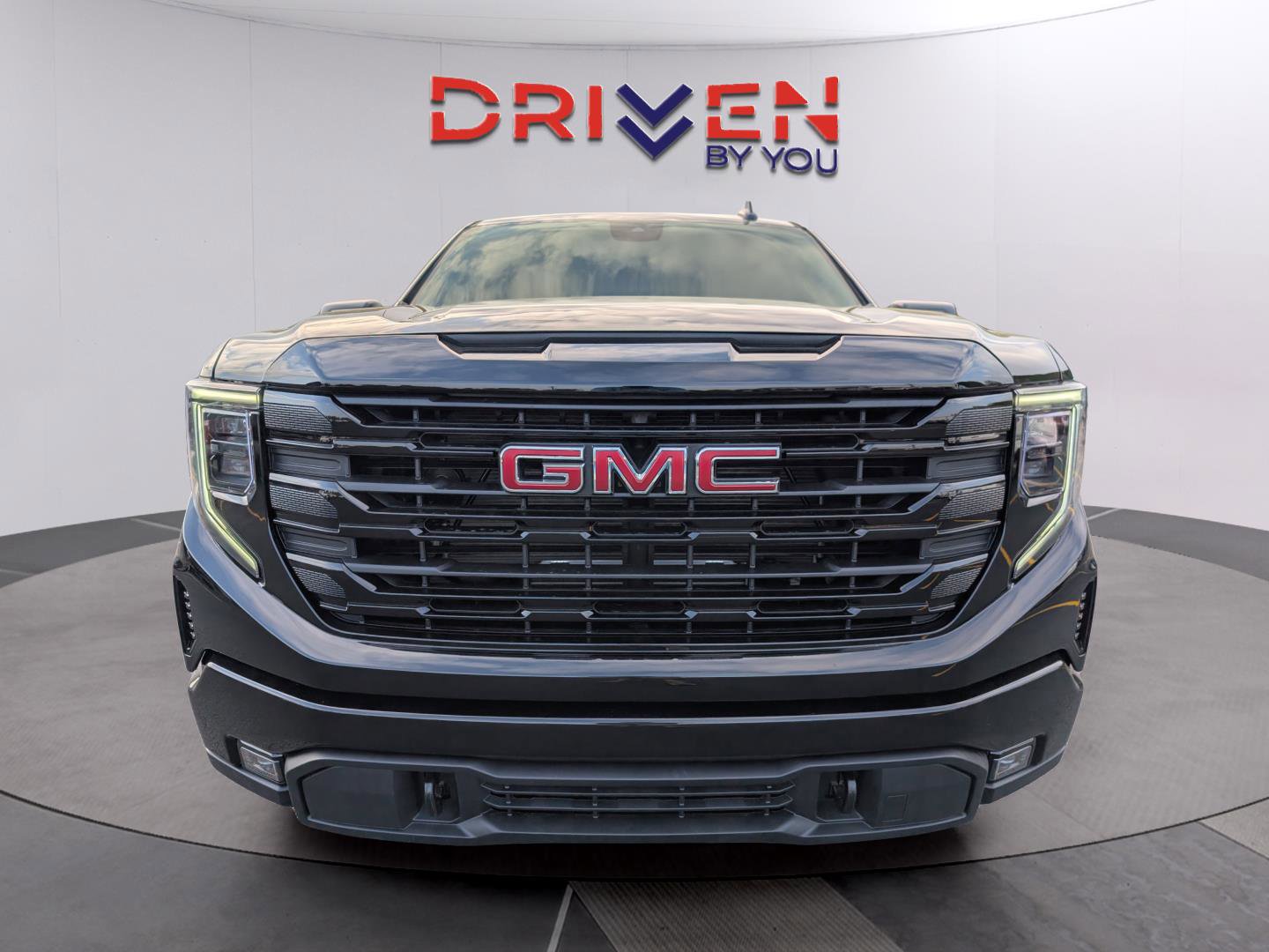 New 2026 GMC Sierra 1500 Elevation AWD/4WD image 8