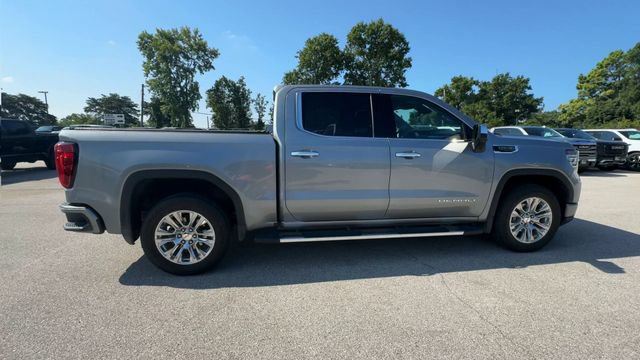 Used 2025 GMC Sierra 1500 Denali w/ Technology Package AWD/4WD image 9