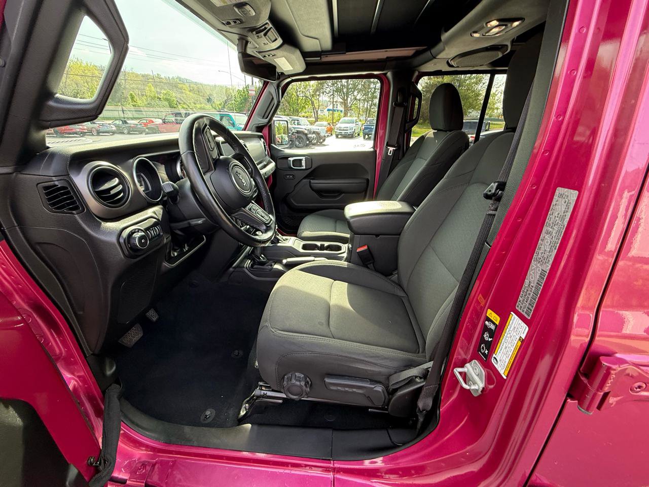 Used 2022 Jeep Wrangler Unlimited Sport w/ Sun And Sound Package AWD/4WD image 13