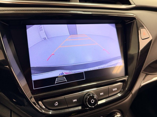 Used 2023 Chevrolet TrailBlazer LT w/ Convenience Package FWD image 12