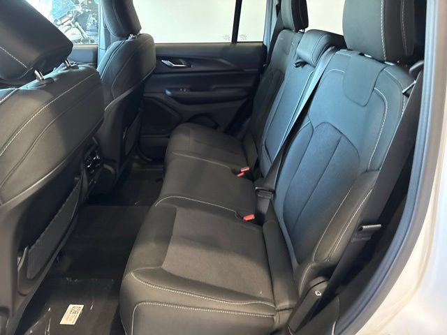 New 2026 Jeep Grand Cherokee Laredo X AWD/4WD image 11