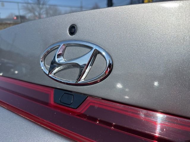Certified 2023 Hyundai Elantra SEL w/ Convenience Package image 12