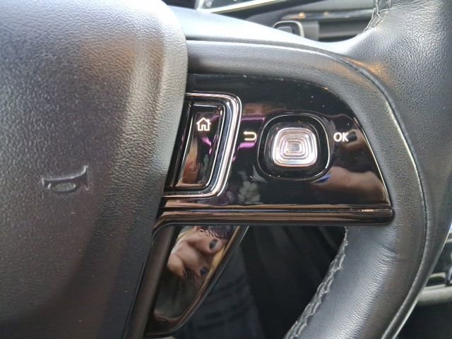 Used 2021 Lincoln Corsair Reserve w/ Equipment Group 201A image 20