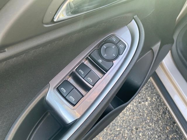 Certified 2024 Chevrolet Malibu LT image 19