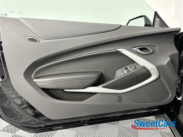 Used 2023 Chevrolet Camaro SS image 33