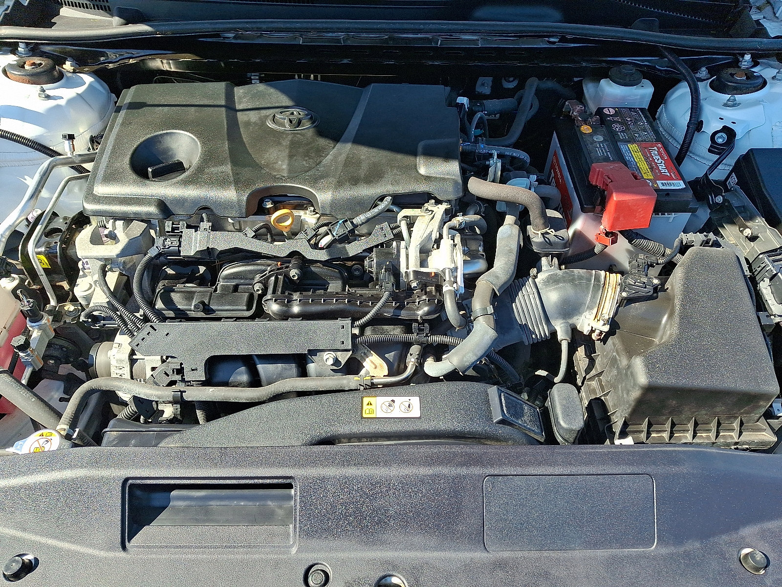 Used 2020 Toyota Camry LE image 27