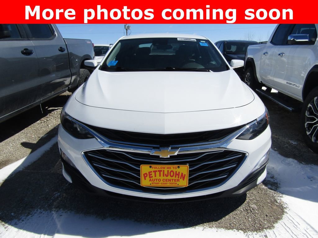 Used 2021 Chevrolet Malibu LS w/ Driver Confidence Package II image 8