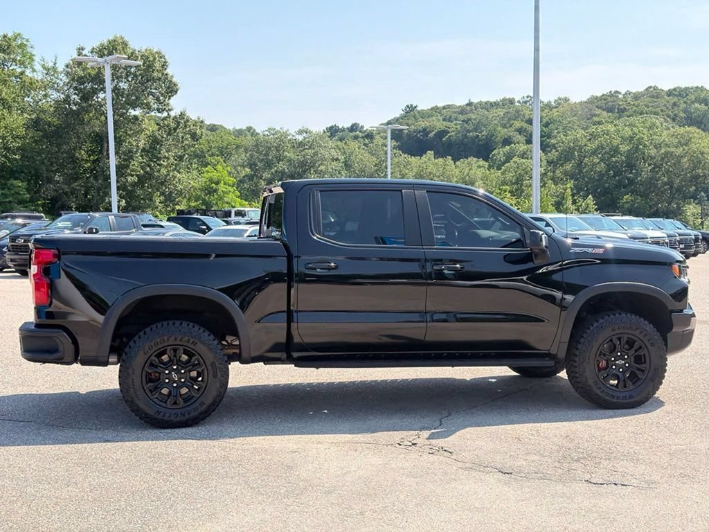 Certified 2022 Chevrolet Silverado 1500 ZR2 w/ Technology Package AWD/4WD image 8