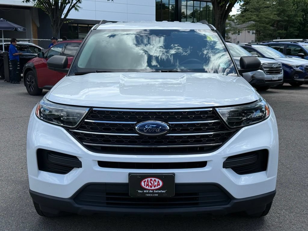 Used 2020 Ford Explorer XLT w/ Class III Trailer Tow Package AWD/4WD image 3
