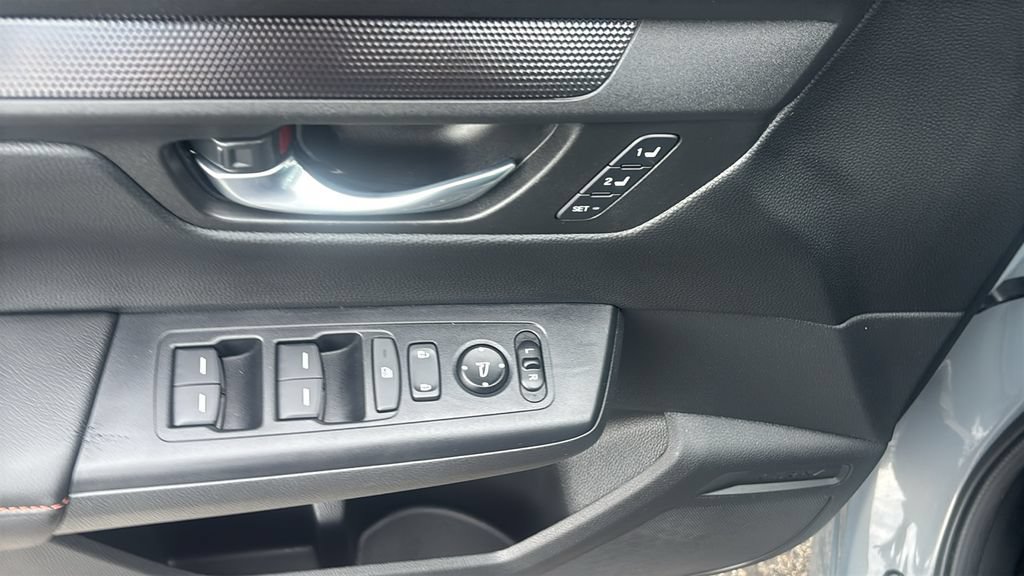 Used 2026 Honda CR-V Sport-L image 14