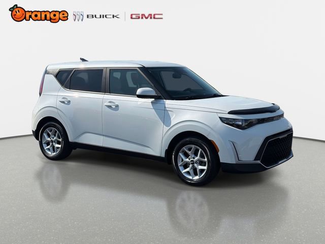Used 2024 Kia Soul LX w/ Option Group 015