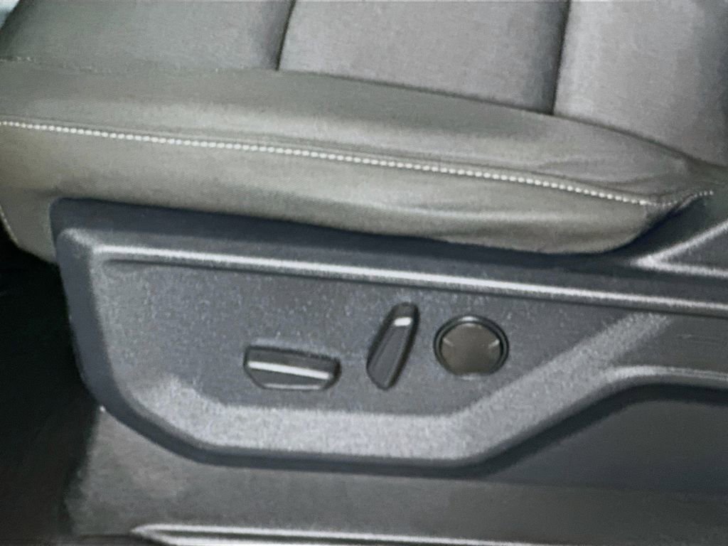 Used 2023 Ford F150 XLT w/ Equipment Group 302A High image 22