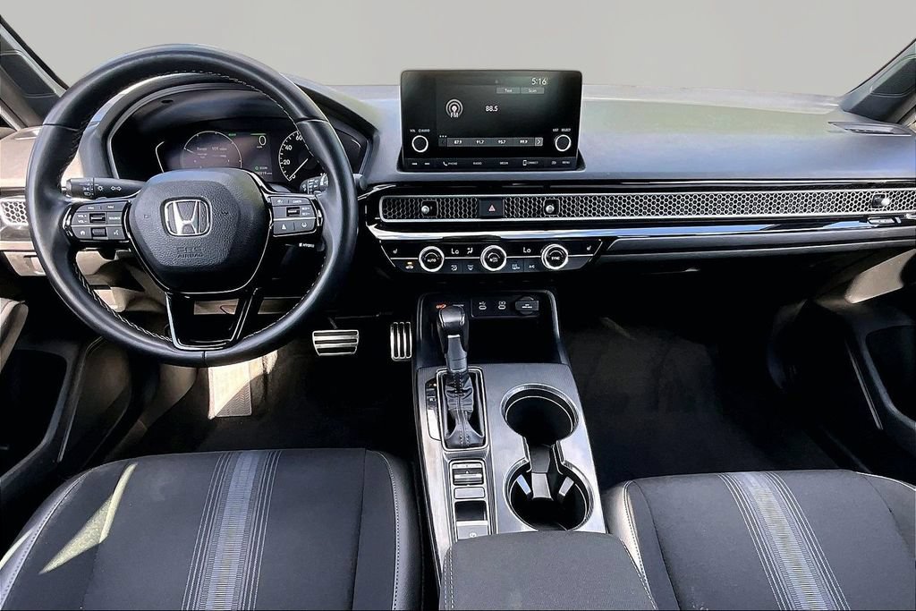 Used 2025 Honda Civic Sport image 8