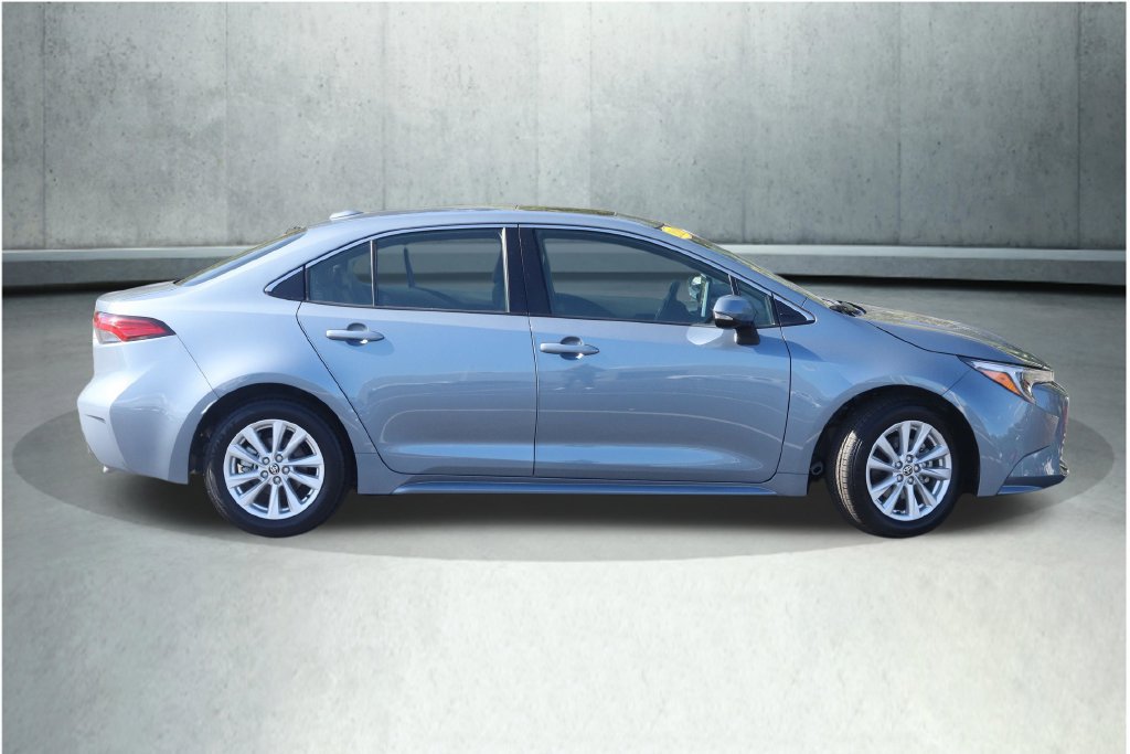 Used 2026 Toyota Corolla XLE FWD image 21