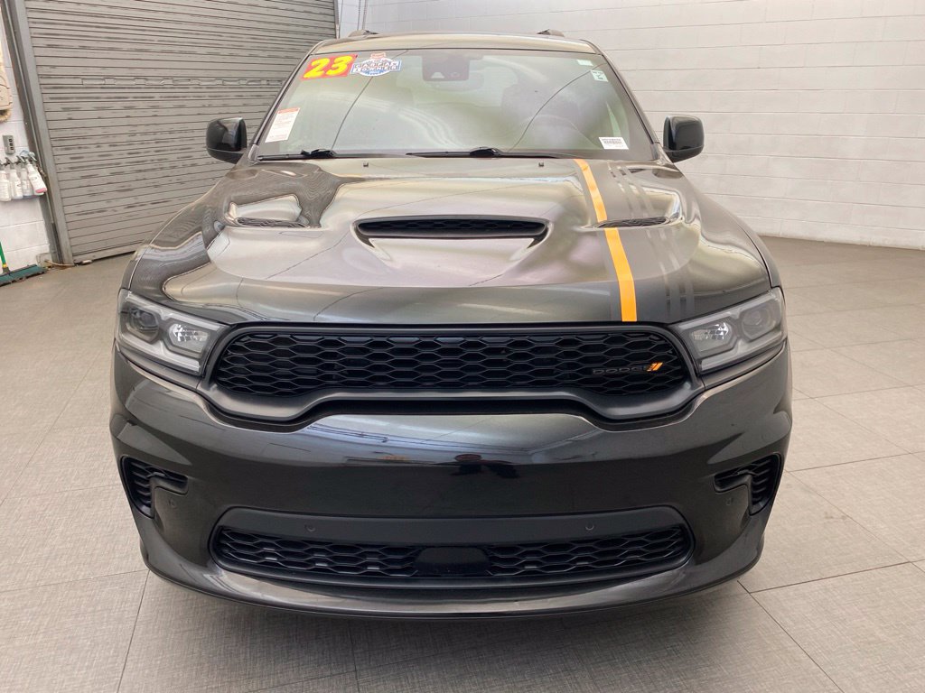 Used 2023 Dodge Durango R/T w/ Hemi Orange Plus Package AWD/4WD image 3