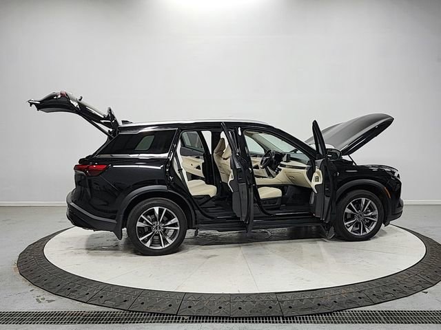 Used 2025 INFINITI QX60 Luxe w/ Cargo Package image 16