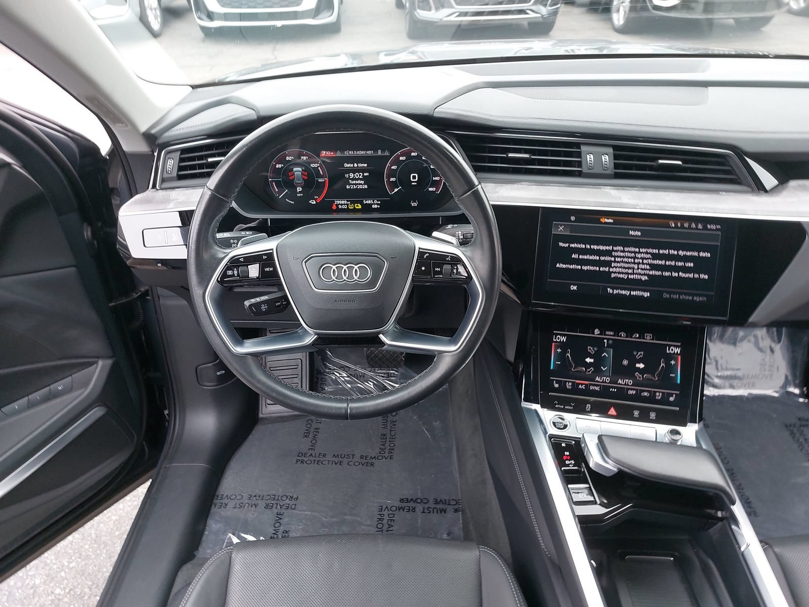 Used 2024 Audi Q8 e-tron Premium Plus w/ Premium Plus Package AWD/4WD image 16