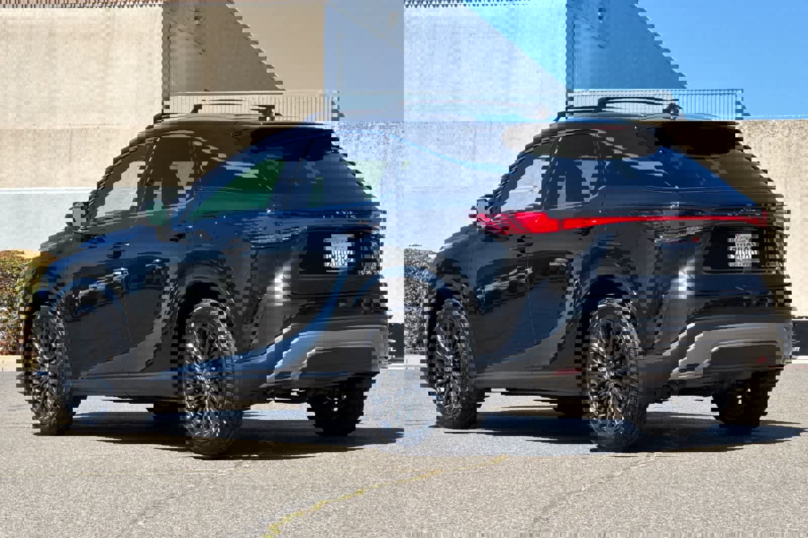 Certified 2025 Lexus RX 350h w/ Convenience Package image 7