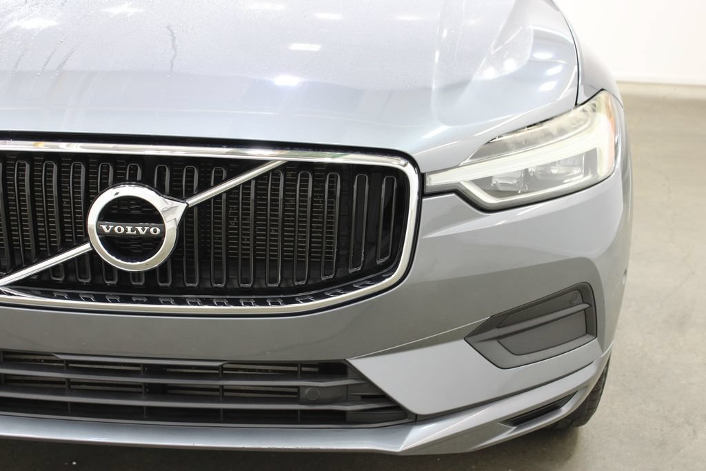 Used 2018 Volvo XC60 T6 Momentum w/ Convenience Package AWD/4WD image 8