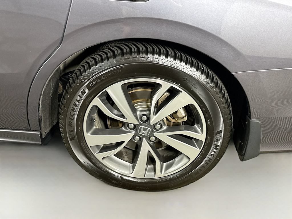 Used 2022 Honda Odyssey Touring image 39