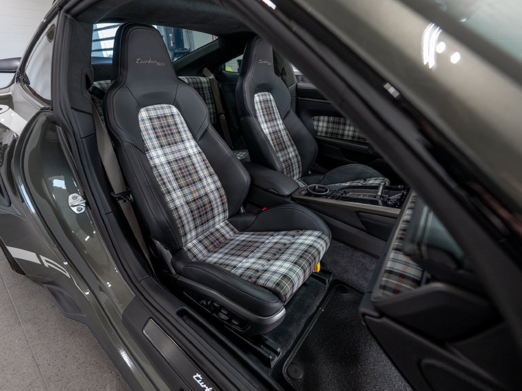 Used 2025 Porsche 911 Turbo S AWD/4WD image 19