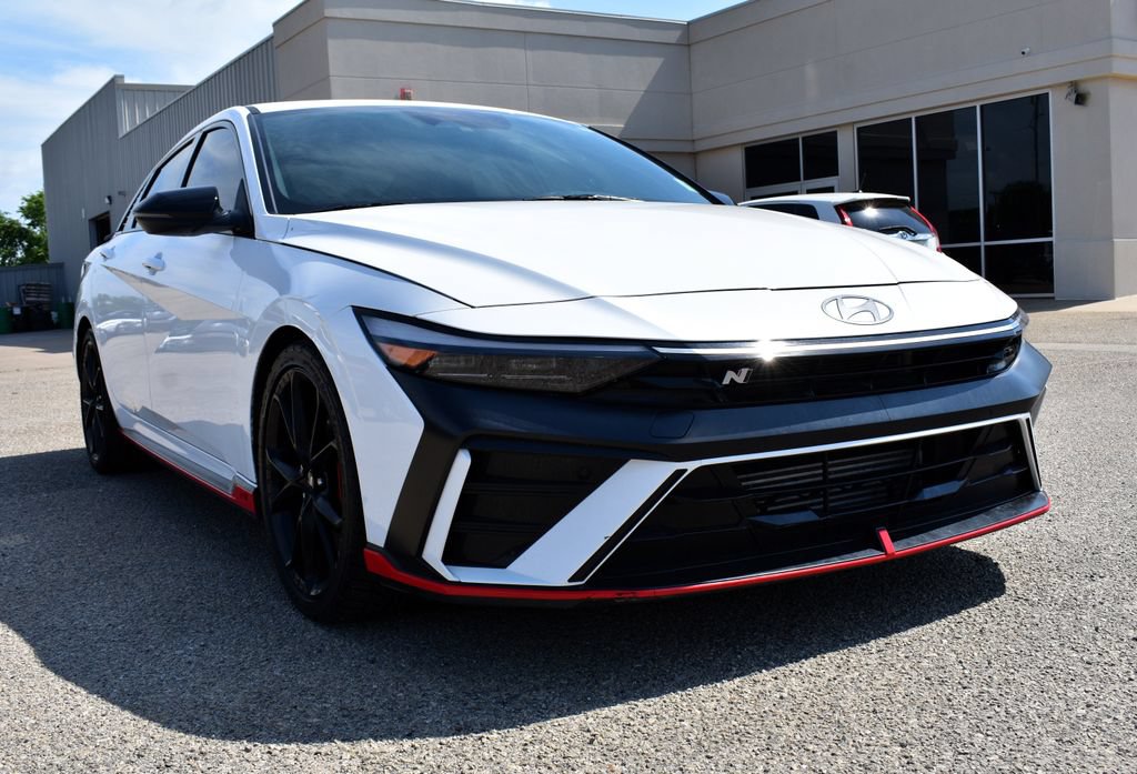 Used 2025 Hyundai Elantra N FWD image 7