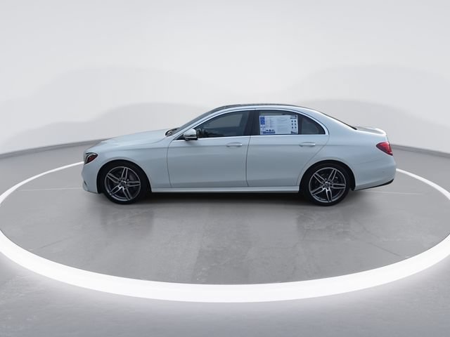 Used 2019 Mercedes-Benz E 300 image 5