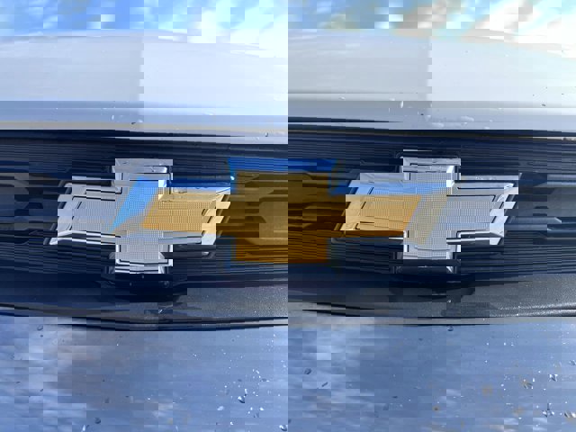 Used 2021 Chevrolet TrailBlazer ACTIV w/ Technology Package image 32