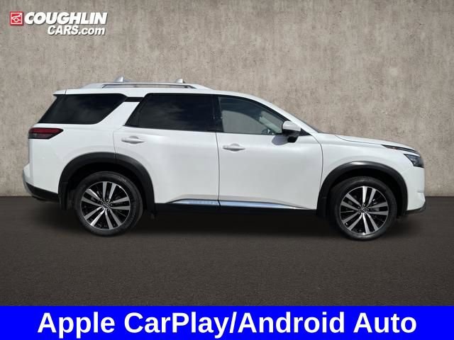 Used 2025 Nissan Pathfinder Platinum w/ Cargo Package image 6