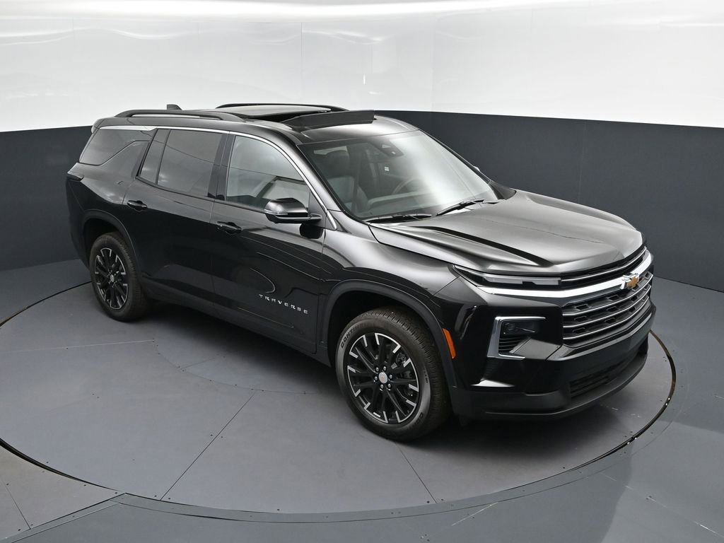 New 2026 Chevrolet Traverse LT w/ Sun and Wheel Package FWD image 1