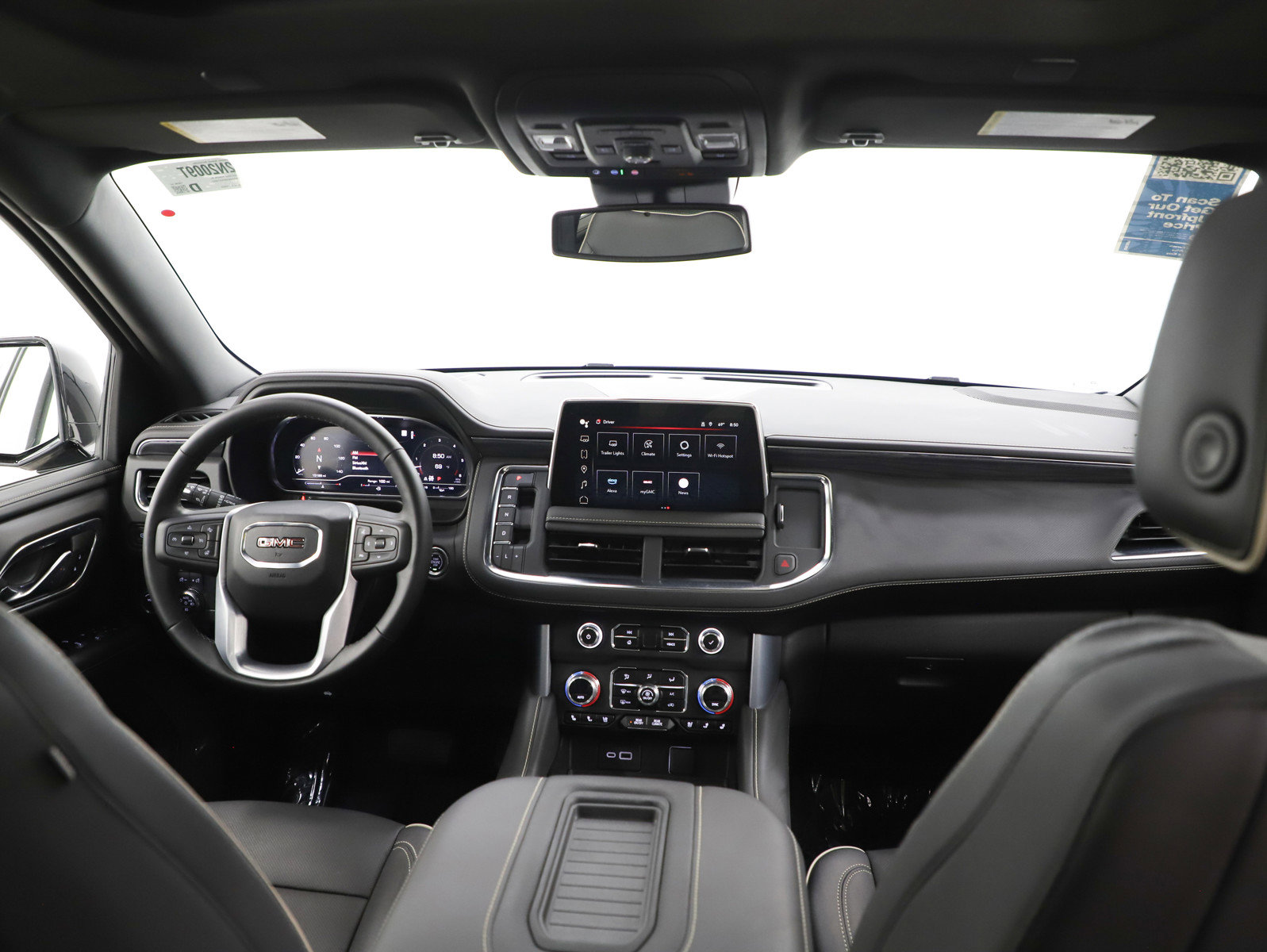 Used 2023 GMC Yukon XL SLT w/ SLT Premium Package image 14