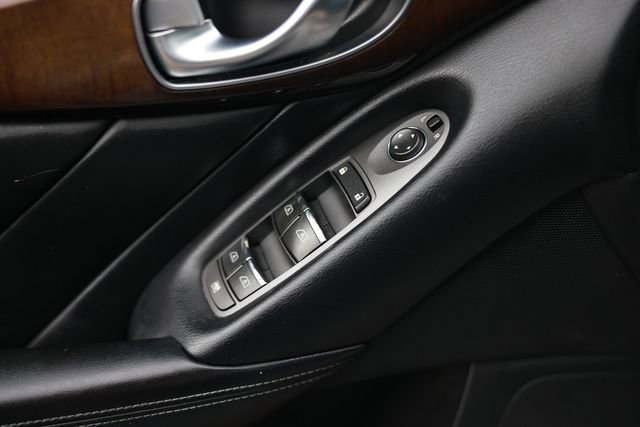 Used 2015 INFINITI Q50 w/ Technology Package image 47