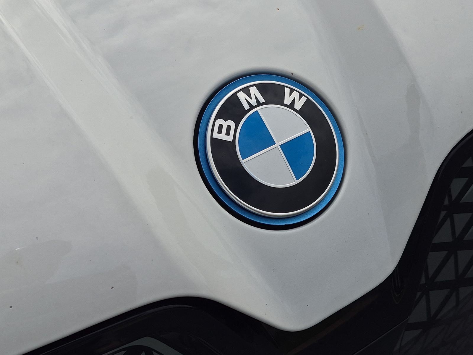 Certified 2022 BMW iX xDrive50 AWD/4WD image 65
