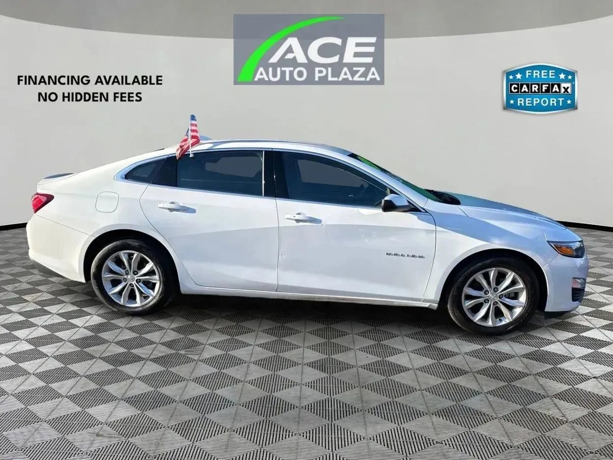 Used 2022 Chevrolet Malibu LT image 4