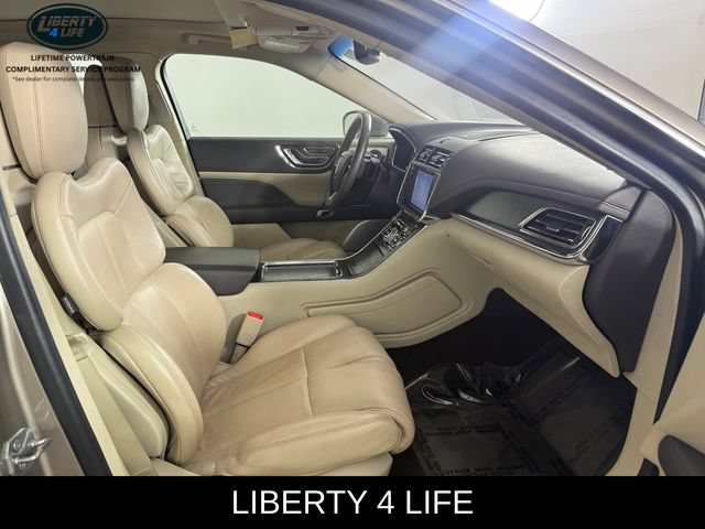 Used 2020 Lincoln Continental Reserve w/ Luxury Package FWD image 20