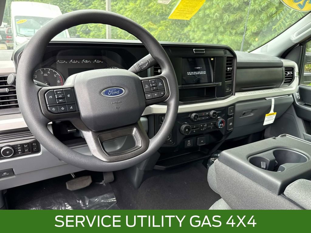 New 2025 Ford F350 XLT image 14