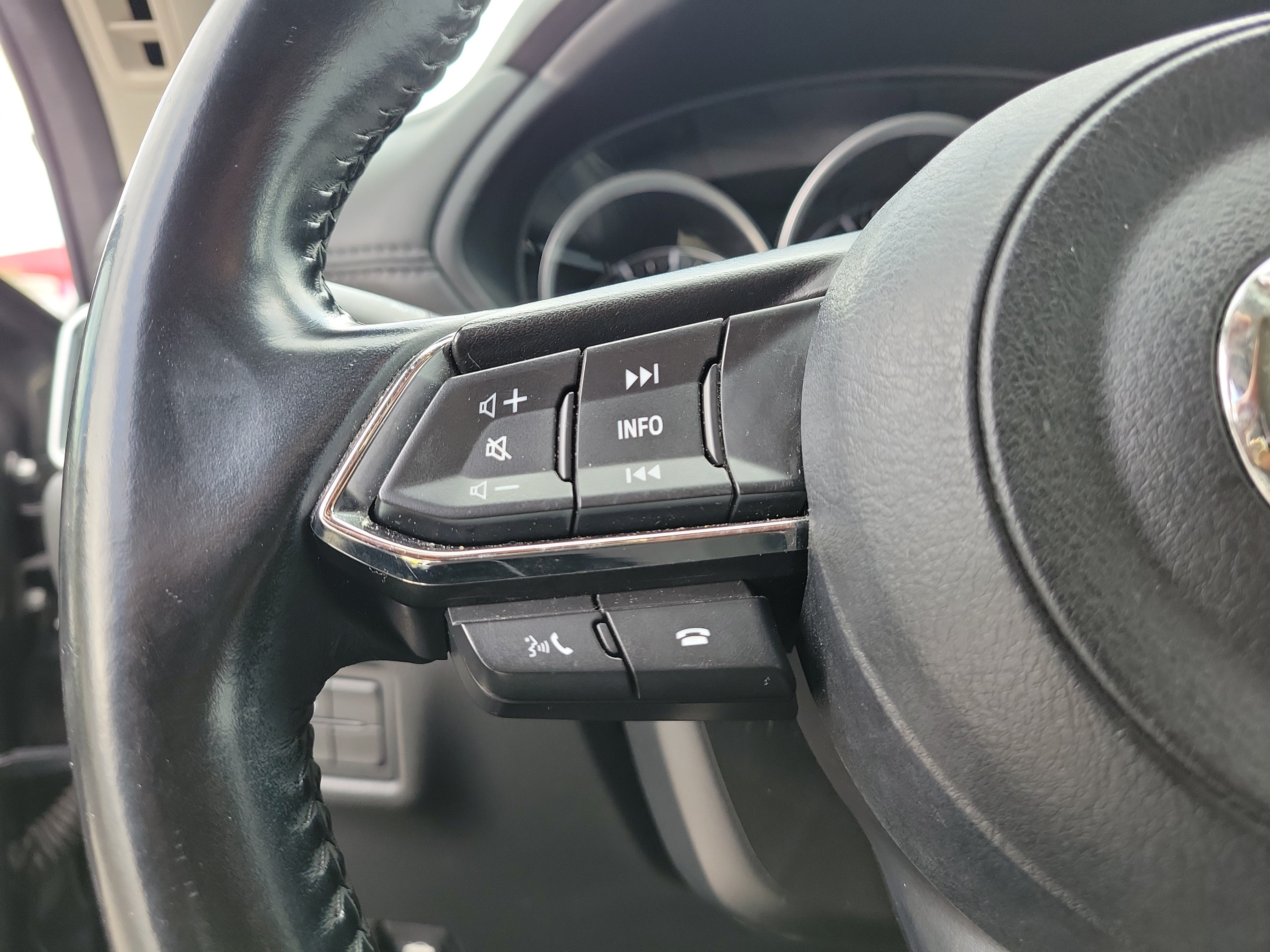 Used 2021 MAZDA CX-5 Touring w/ Touring Preferred SV Package FWD image 19