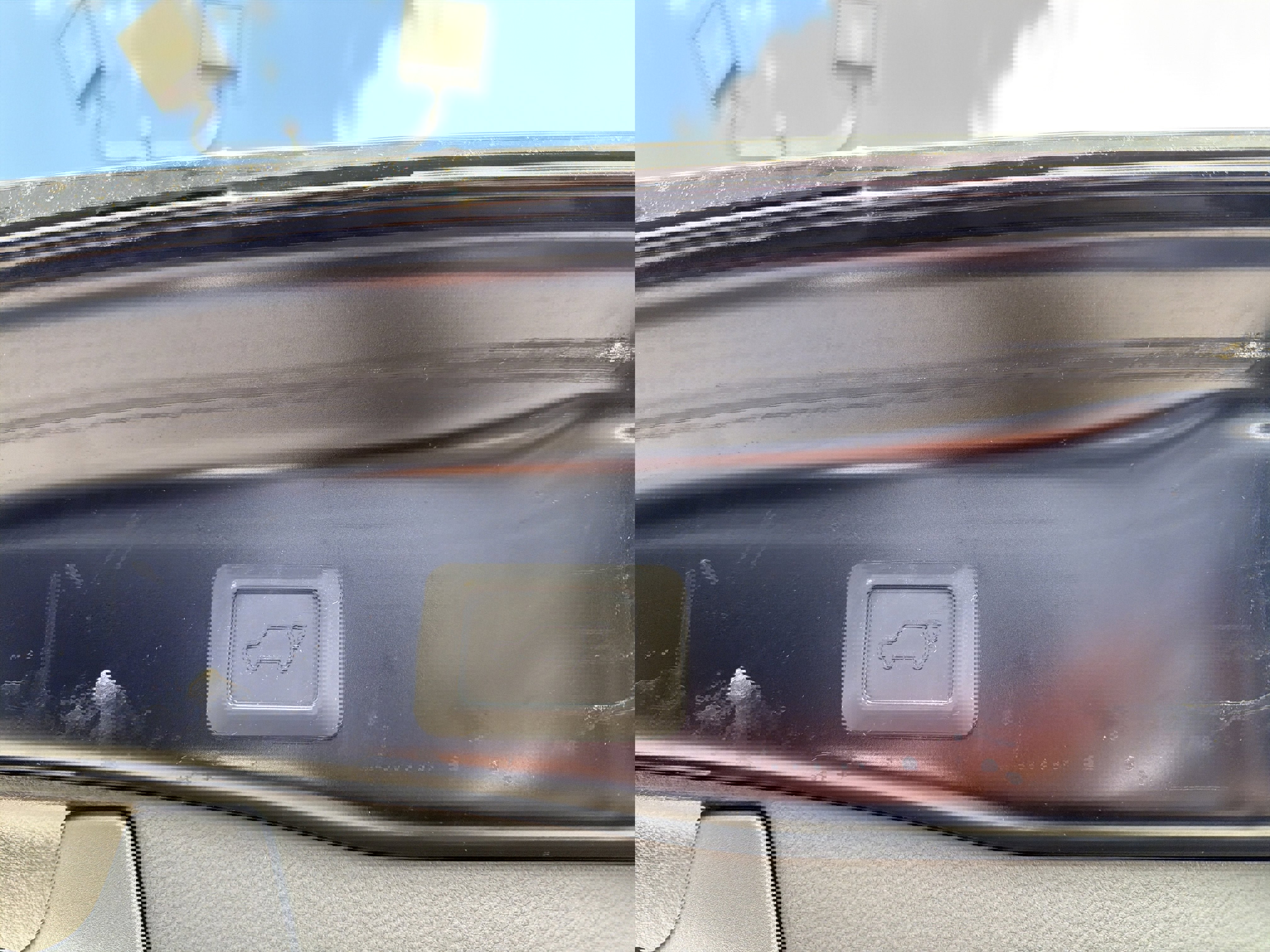 Used 2024 Toyota RAV4 SE w/ Weather & Moonroof Package image 27