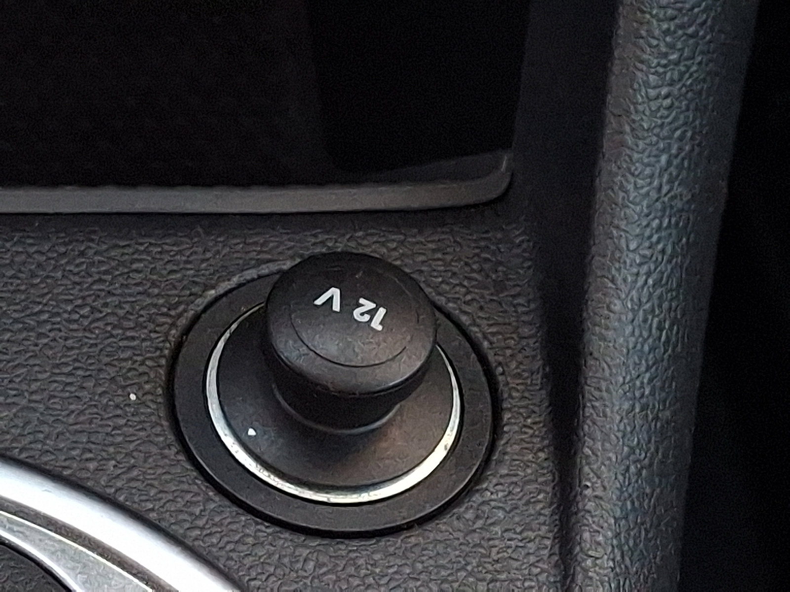 Used 2012 Volkswagen Beetle Turbo image 22