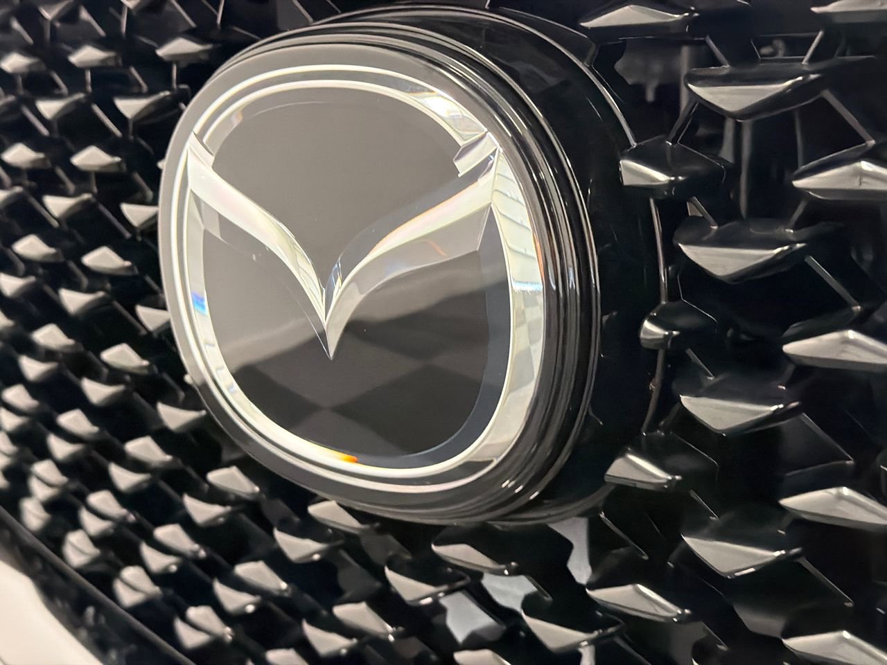 Certified 2025 MAZDA CX-30 2.5 Turbo w/ Premium Package image 14